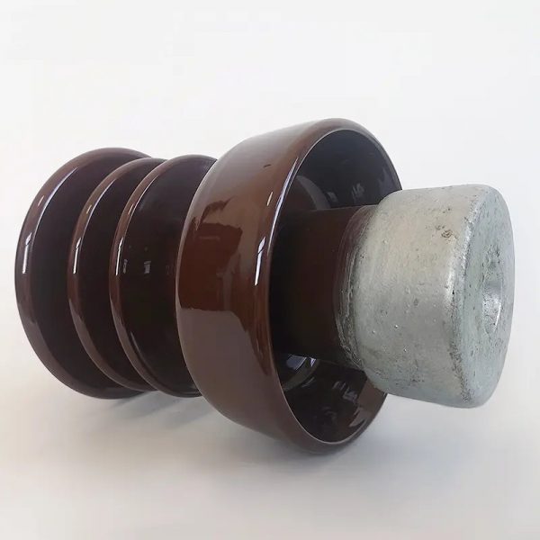 IEC 24kv pin post porcelain insulator manufacturer - Image 3