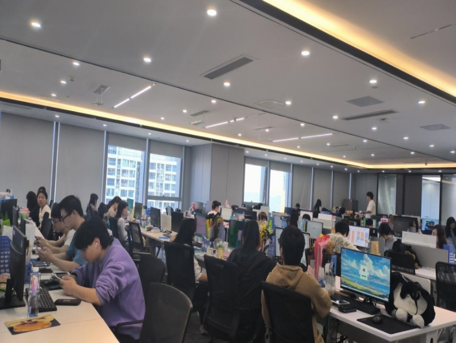 rich office