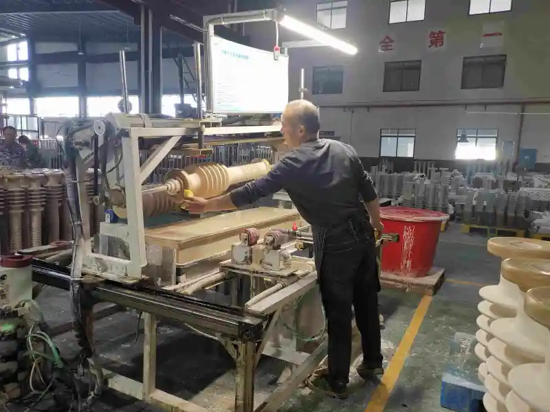 Home-Professional Manufacturer of Surge Arrester,Insulator,Fuse Cutout 14 glazing of bushing