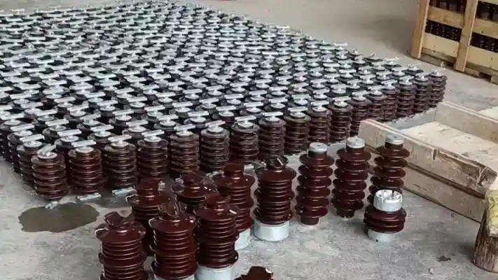 Porcelain Station Post Insulator meeting TR 208 in porcelain insulator manufacturer 3 post insulator